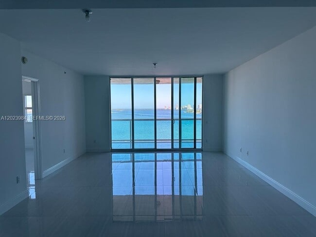 Photo - 2650 Lake Shore Dr Unit 1001