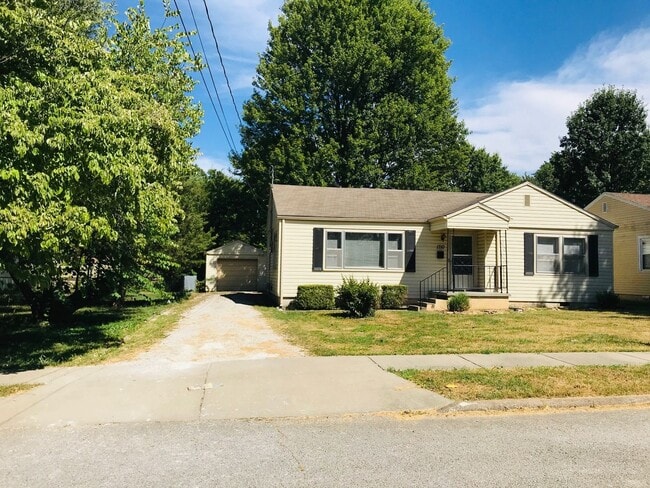 1710 South Ave