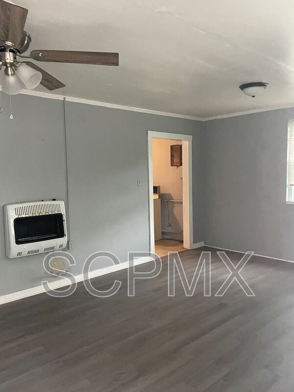 Photo - 949 Woods St SE