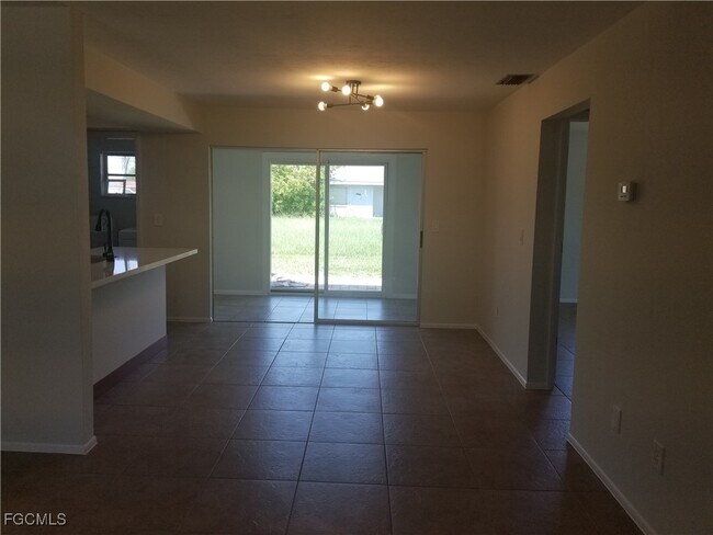 Photo - 1102 SE 8th Terrace