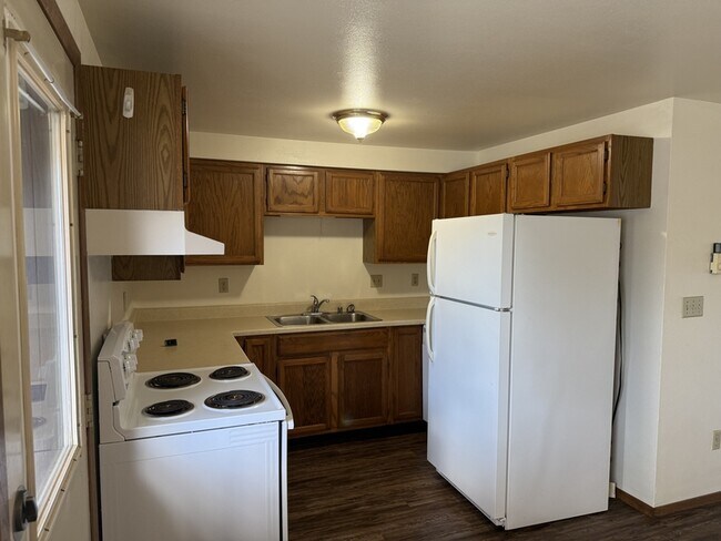 Building Photo - 2149 N Michelle Ct