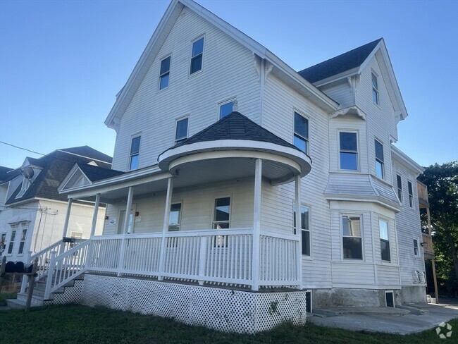 Building Photo - 385 Cohannet St Unit 1 Rental