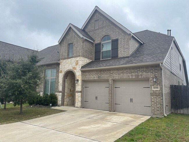 Building Photo - 4 Bedroom/3.5 Bath Kallison Ranch