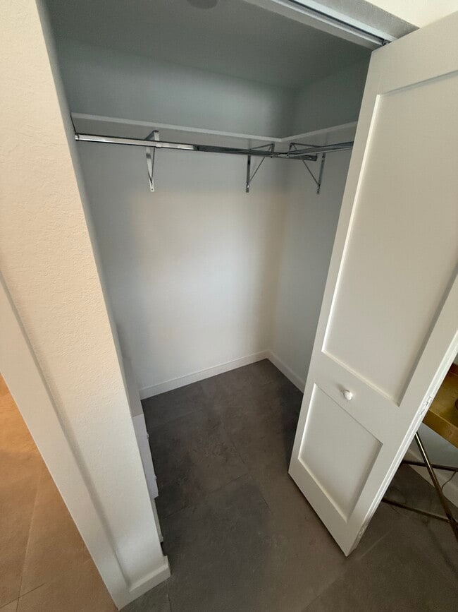 Photo - 1822 Fillmore St Unit B3