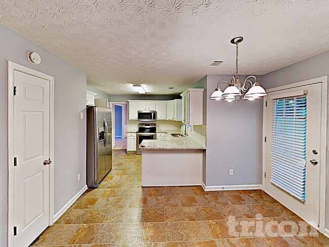 Photo - 2395 Sailor Ln