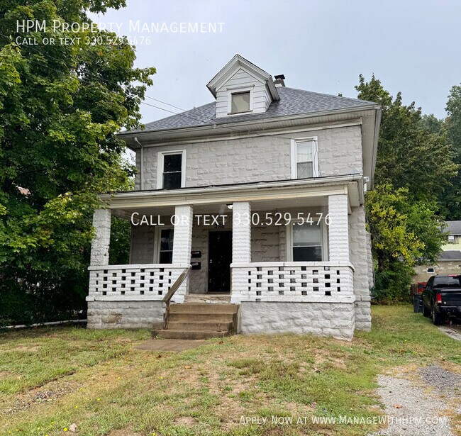 Building Photo - 369 Cuyahoga St Unit A
