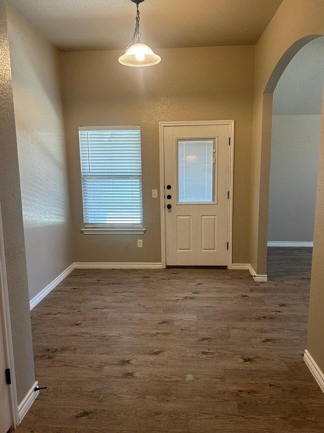 Photo - 4300 Hunters Place Dr