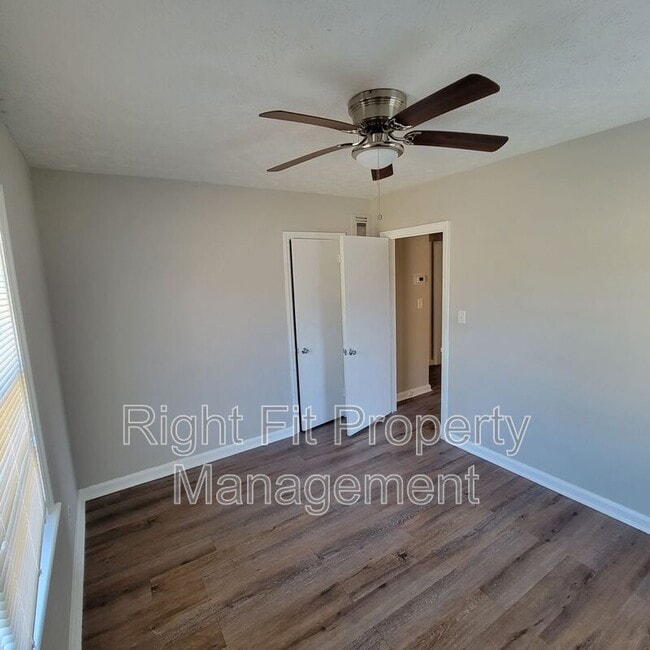 Photo - 3960 Trask Dr