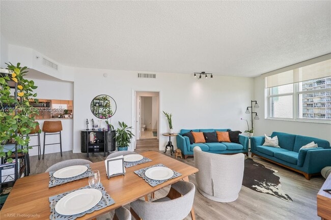 Photo - 2475 Brickell Ave Unit 1107