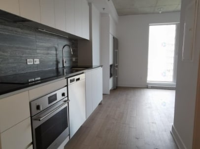 Building Photo - 2300 Rue Rue Tupper