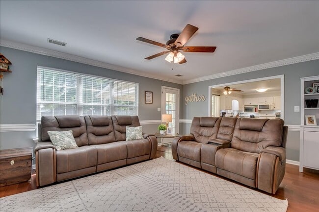 Photo - 1156 Parkside Trail