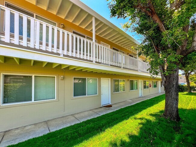 Beard/Montclair* - Beard/Montclair* Apartment Unit 3333-10