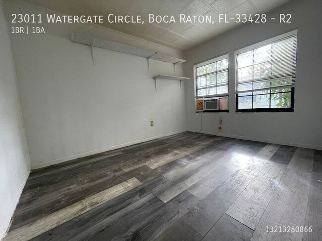 Building Photo - 23011 Watergate Cir Unit R2