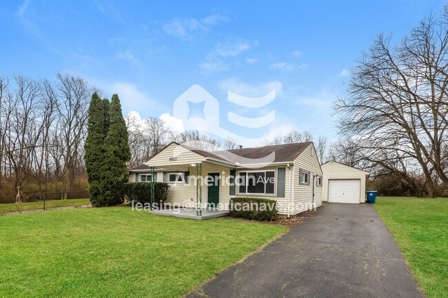 Building Photo - 4460 Penn Ave