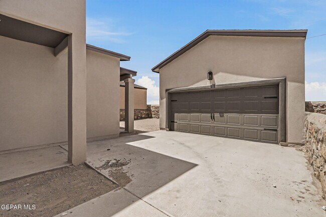 14313 Steve Joyce Pkwy