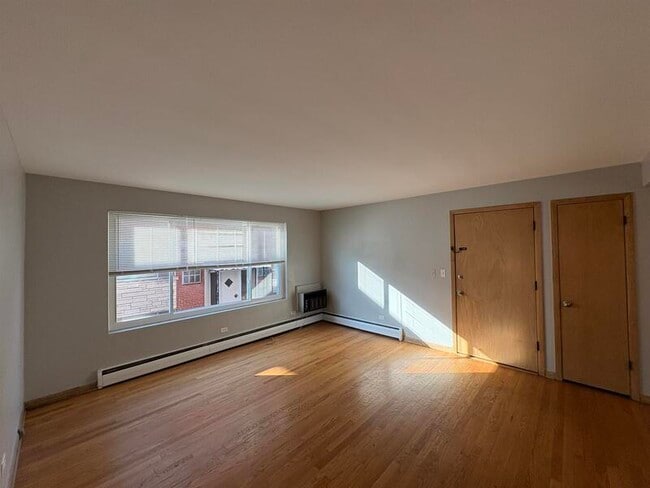 Photo - 6788 N Sauganash Ave Unit #1A