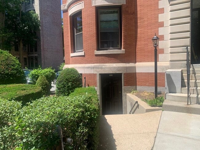 Photo - 1064 Beacon St Unit B