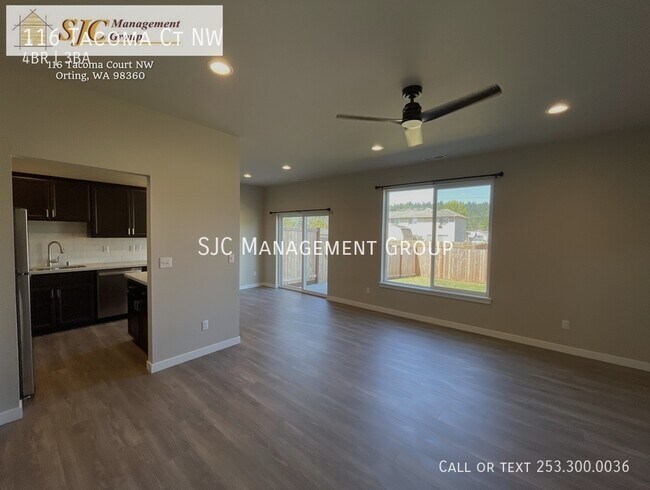 Photo - 116 Tacoma Ct NW