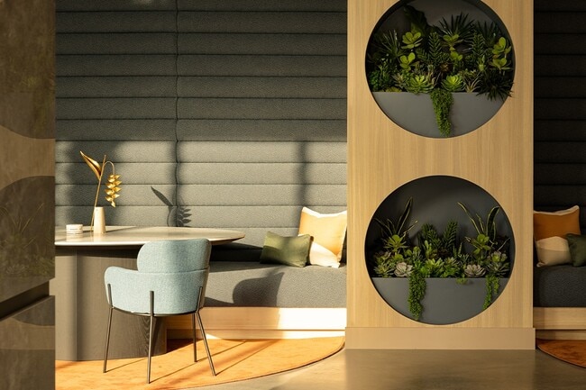 Resa Long Beach