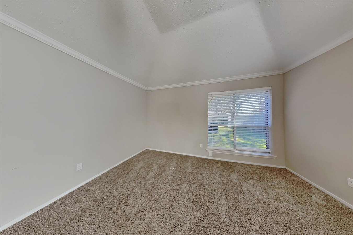 Photo - 2515 Chestnut Cir