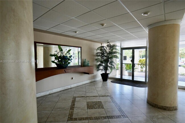 Photo - 2841 NE 163rd St Unit 703