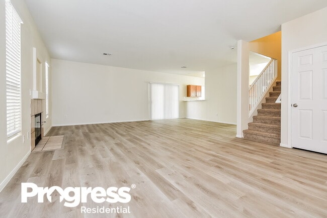 Photo - 5900 Taj Mahal Dr