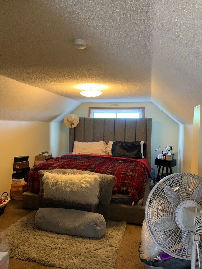 Photo - Beautiful 4 Bedroom 1 Bathroom in North Minneapolis