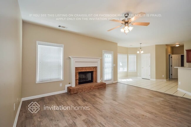 1419 Commonwealth Ln