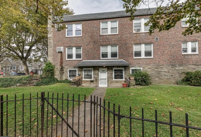 Photo - 3273 Teesdale St Unit 2