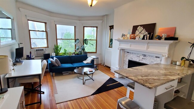 Photo - 1137 Massachusetts Ave Apartment