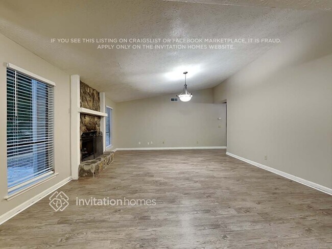 Photo - 3869 Smoke Mist Trace NW