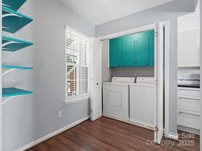 Photo - Room in Condo on S Vicksburg Park Ct