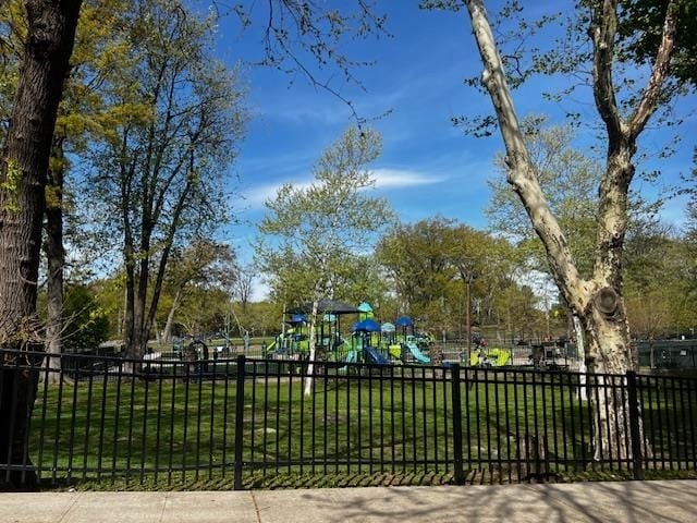 Photo - 331 79th St Unidad 15