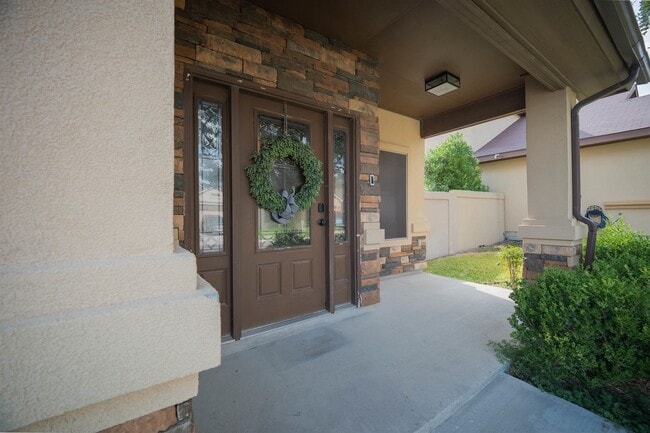 505 Silver Palm Dr