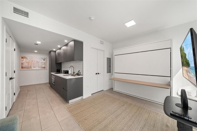 Photo - 227 NE 2nd St Unit 1911