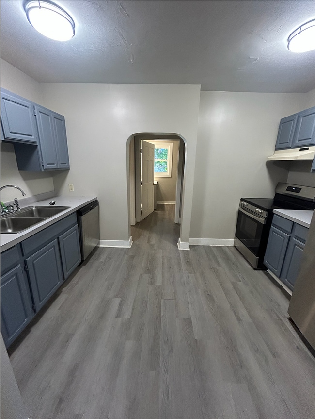 Building Photo - 3 Pleasant St Unit 1