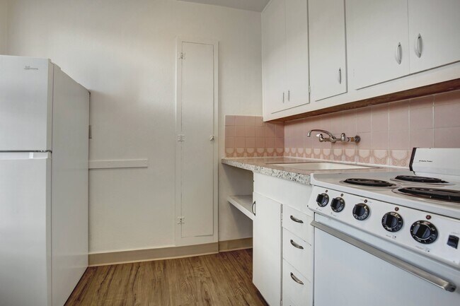 Kitchen with Ample Storage - Olive Tower