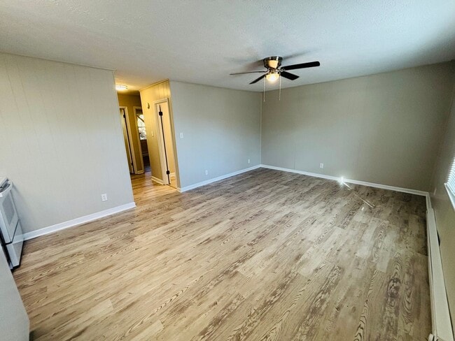 Photo - 1470 Roanoke St Unit 1470 - 1