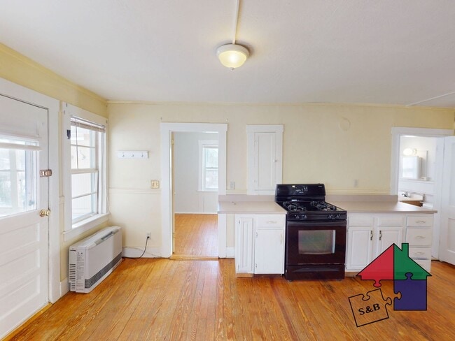 Building Photo - 6 Bolster Rd Unit #3