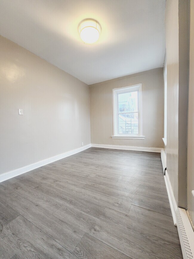 Photo - 93 Grant Ave Unidad 5