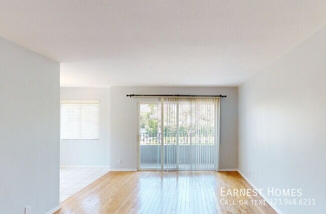 Photo - 2308 Schader Dr Unidad 102