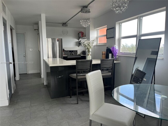 Photo - 1750 NE 191st St Unit 623-E