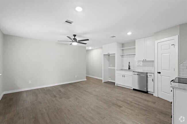 Building Photo - 6121 Ridgemont St Unit A Rental