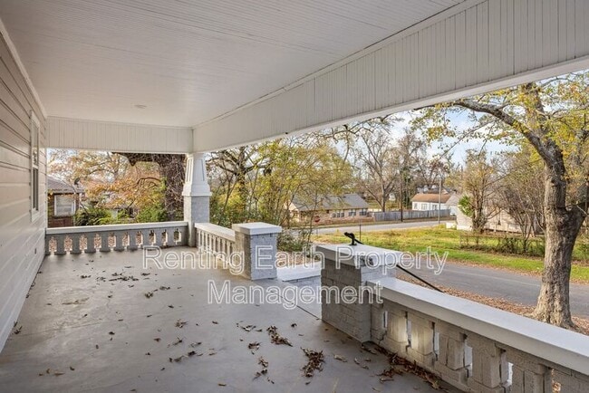 Photo - 2511 20th Place Ensley