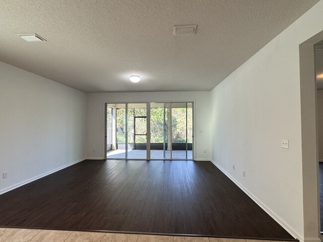 Photo - 2904 Laurel Springs Dr