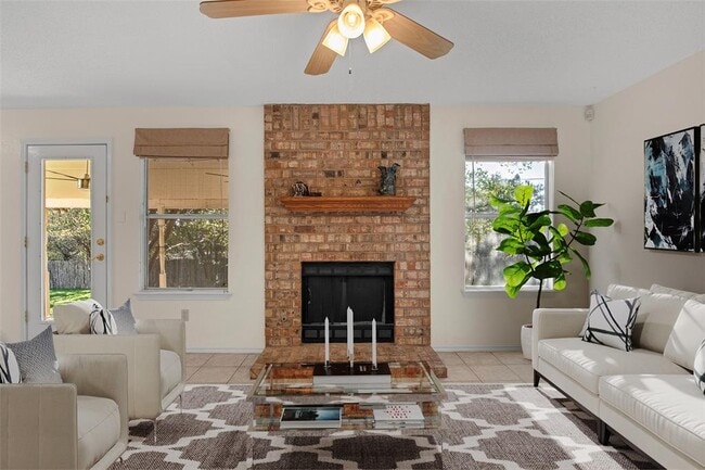 Building Photo - 7801 Callbram Ln