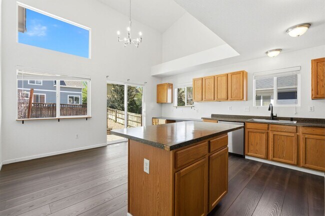 Photo - 3-bed + office, 2-bath home, minutes to Denver and close to outdoor recreation areas