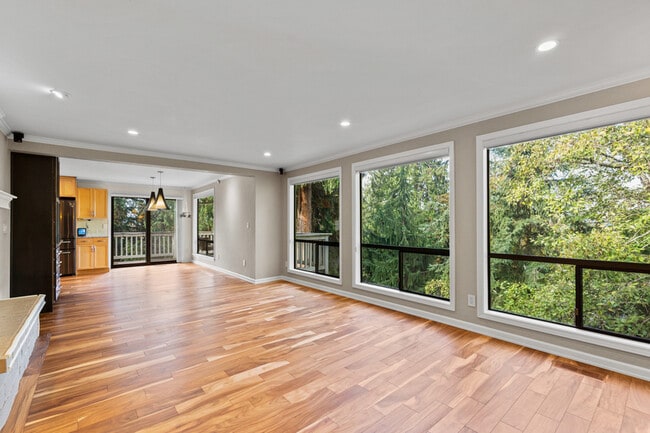 Photo - 12135 107th Ave NE