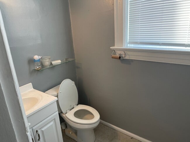Photo - 4440 Gibson Ave Unit 4440-B Gibson Ave