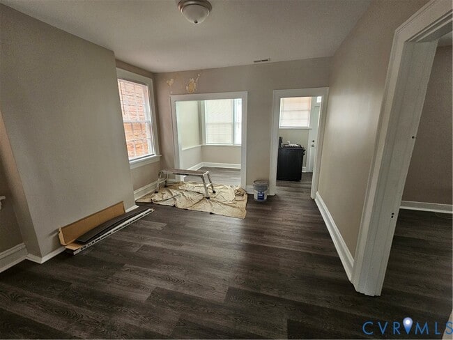 Photo - 2817 W Grace St Unit 2